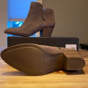 Frye Judith Zip Taupe Bootie